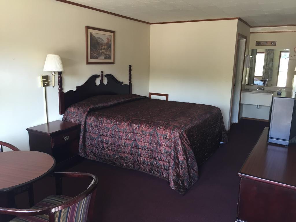 A Sapphire Inn Franklin Zimmer foto